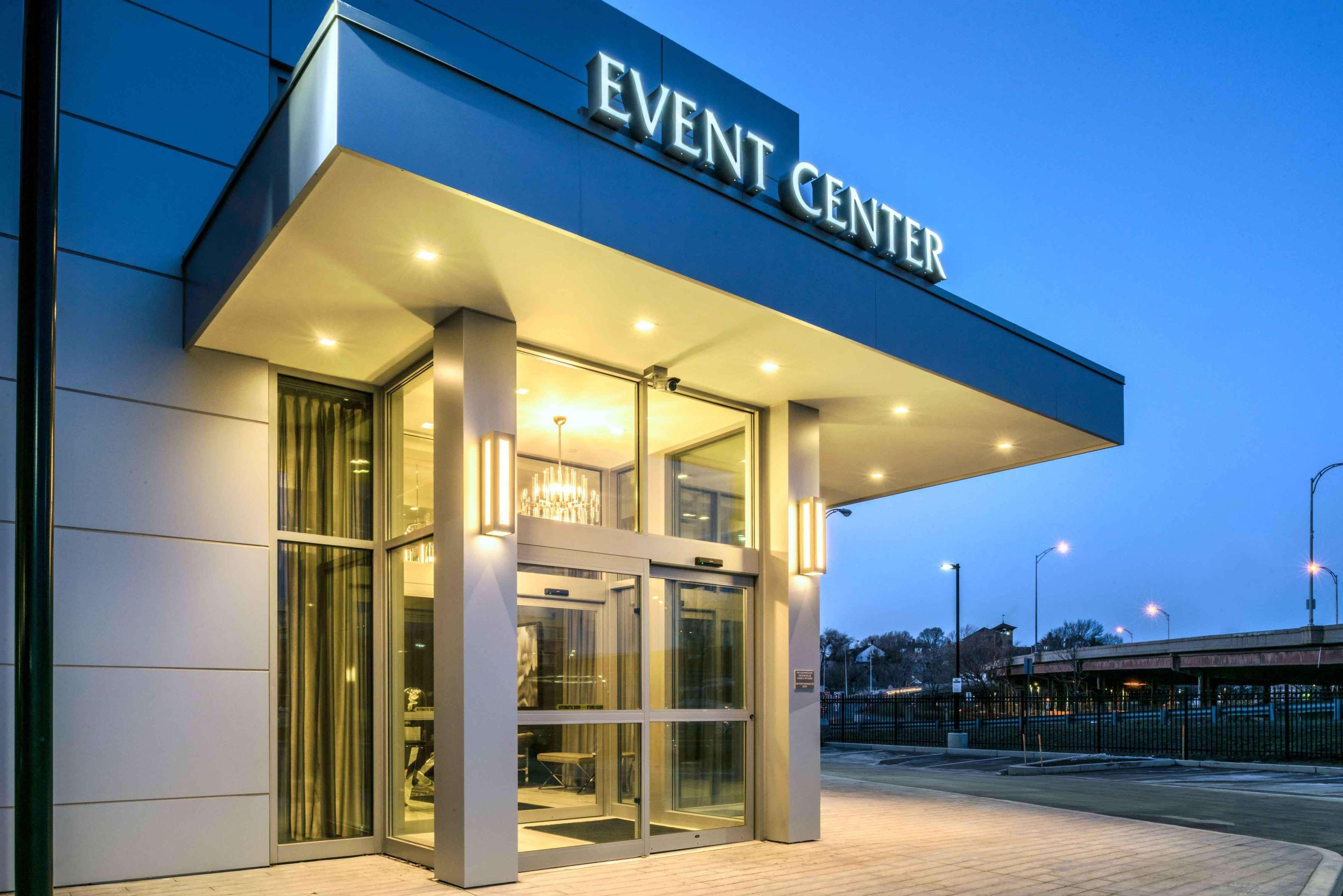 Homewood Suites By Hilton Boston Logan Airport Chelsea Exterior photo