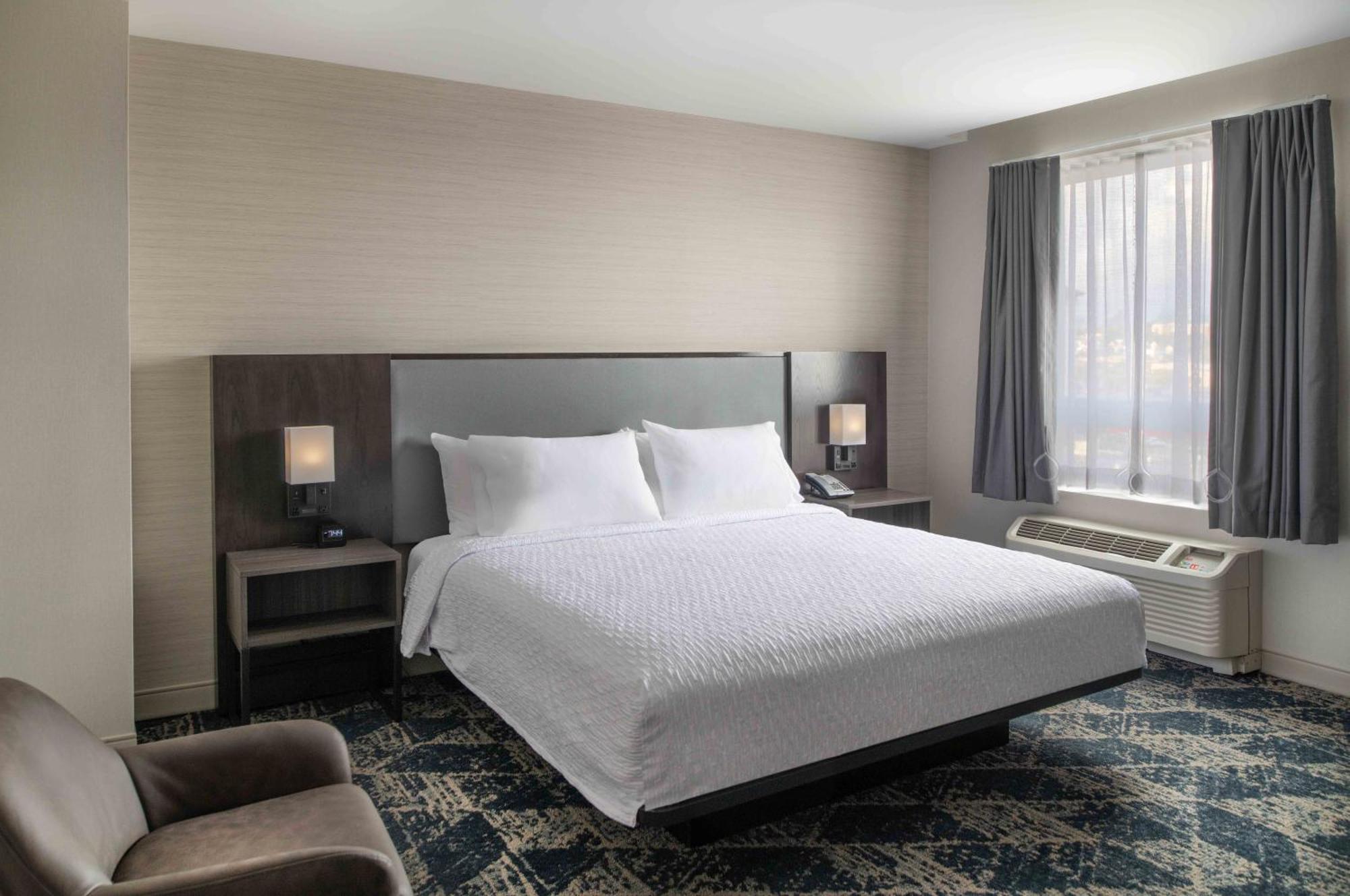 Homewood Suites By Hilton Boston Logan Airport Chelsea Exterior photo